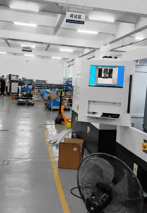 Xinhua Intelligent Dispensing Machine Workshop Scene